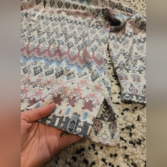 Free Country Cozy Winter layer. Furry Mock neck, Zip. Long sleeve. Soft interior - Picture 7 of 12